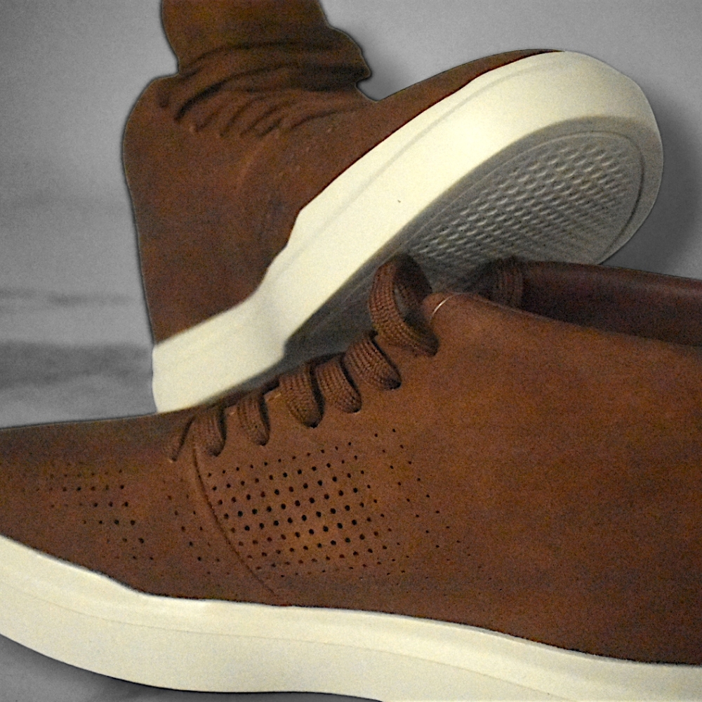 COURT SPORT MID SNEAKER